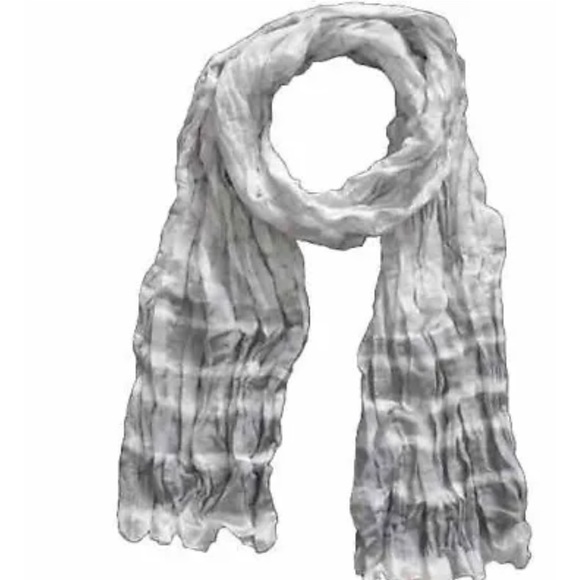 COACH Classic Signature Optic Crinkle Oblong Scarf - Picture 1 of 4